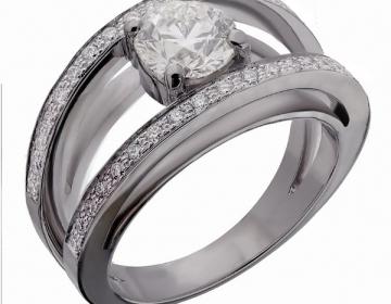 BAGUE SOLITAIRE DIAMANTS SERTI D'UN DIAMANT CENTRAL DE 0,92 CARAT