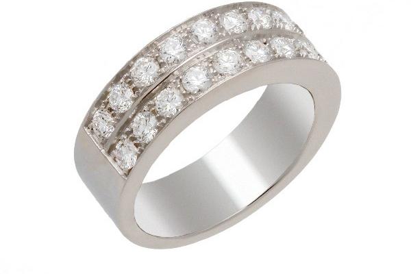 Bague 2 rangs, en or 18 carats diamants serie de 1,17 carat de diamants