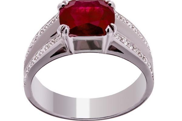 BAGUE RUBIS en or 18 carats