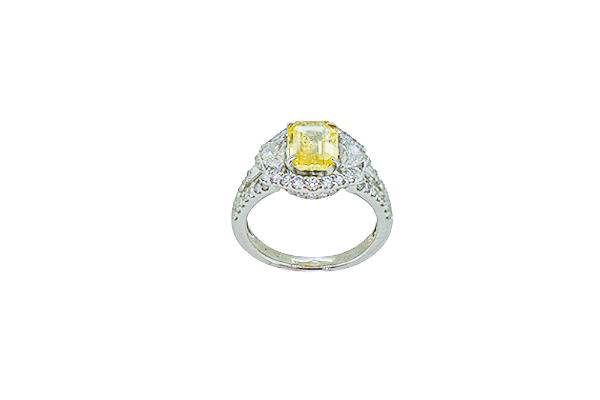 Bague saphir jaune 1,59 carat et diamants en or blanc 18 carats