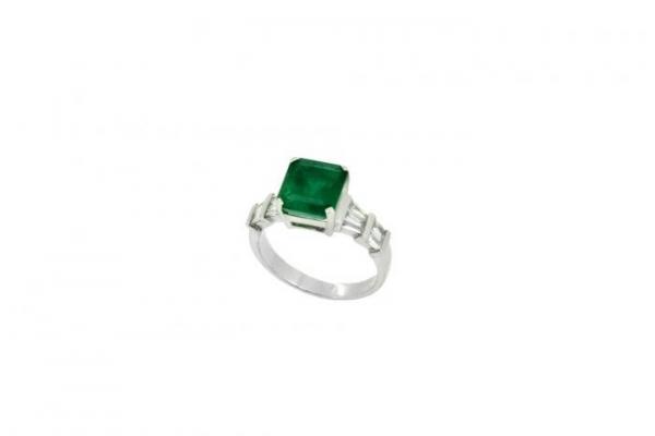 Bague emeraude 3.11 carats