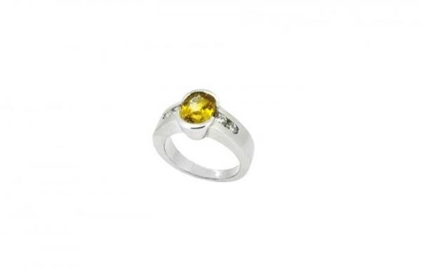 SAPHIR JAUNE 2.32 CARATS