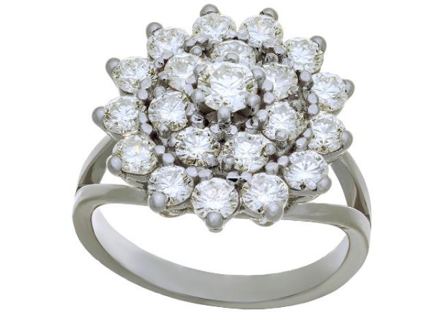 Bague double entourage en or 18 crats sertie  de 21 diamants ronds