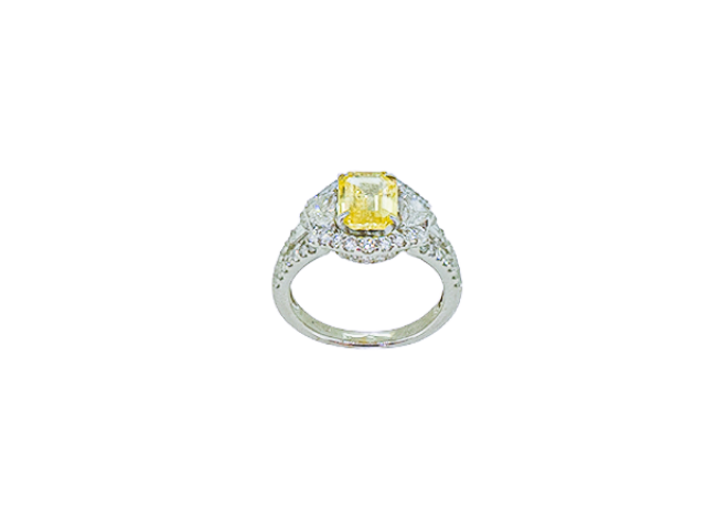 Bague saphir jaune 1,59 carat et diamants en or blanc 18 carats