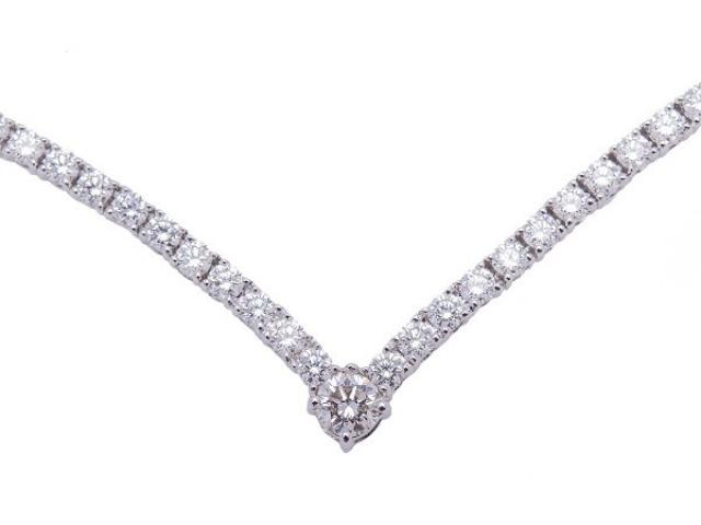 Collier serti de diamants