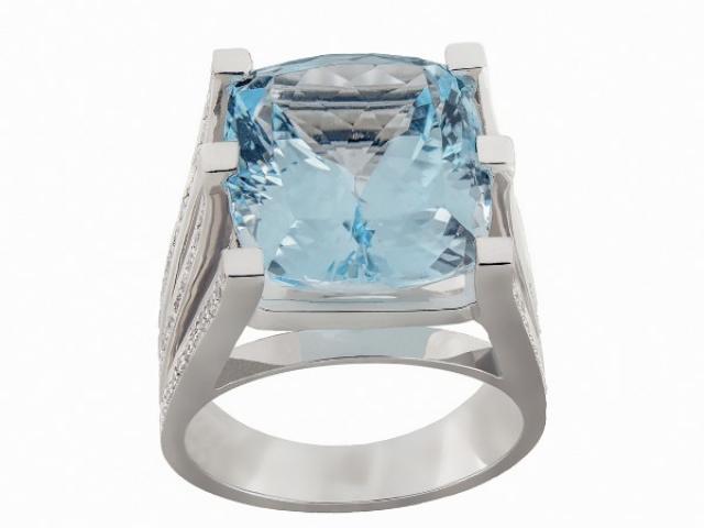 Bague topaze bleue