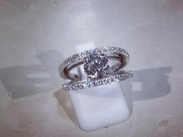 Bague solitaire diamant Or-Gemmes